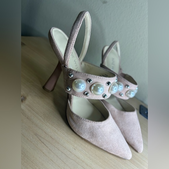 Nine West Debut 2 - Picture 2 of 2